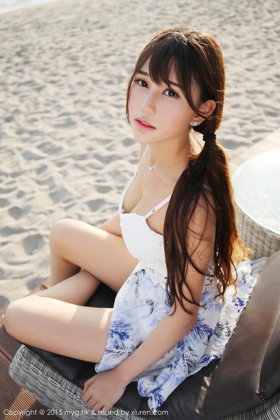 Milk Chuchulongmu Island Photoshoot Third Set White Slip Lingerie Fresh Charming Pictures 43P 9